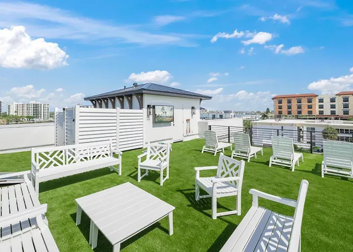 Sapphire Shores Clearwater Beach
